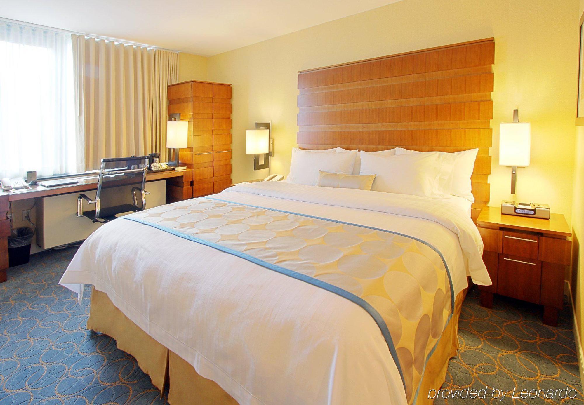 Fairfield Inn & Suites By Marriott New York Manhattan/Fifth Avenue Екстериор снимка