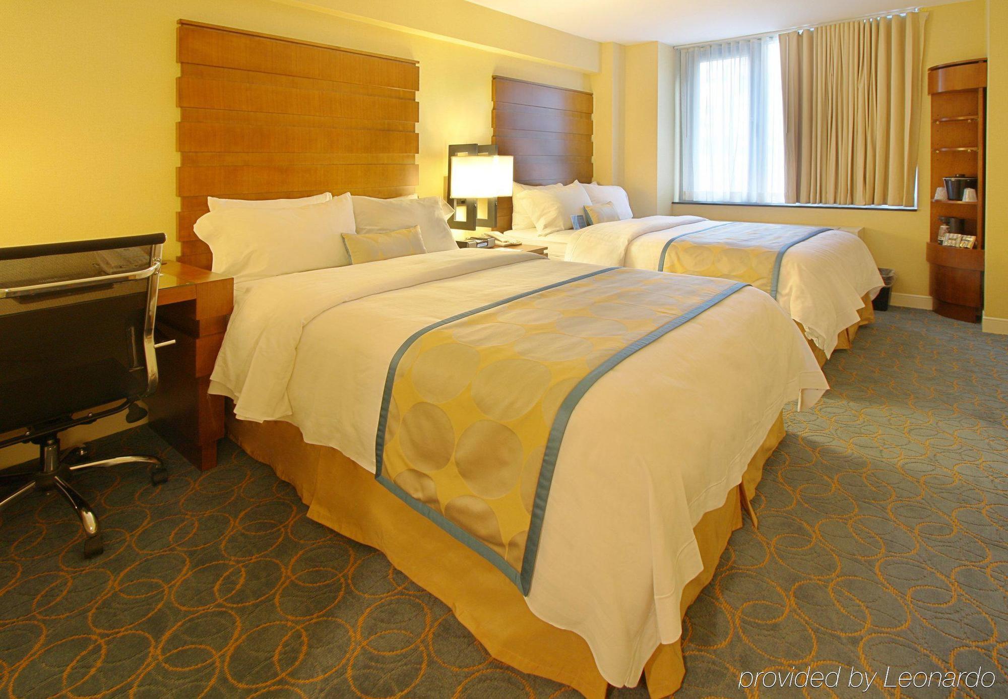 Fairfield Inn & Suites By Marriott New York Manhattan/Fifth Avenue Стая снимка