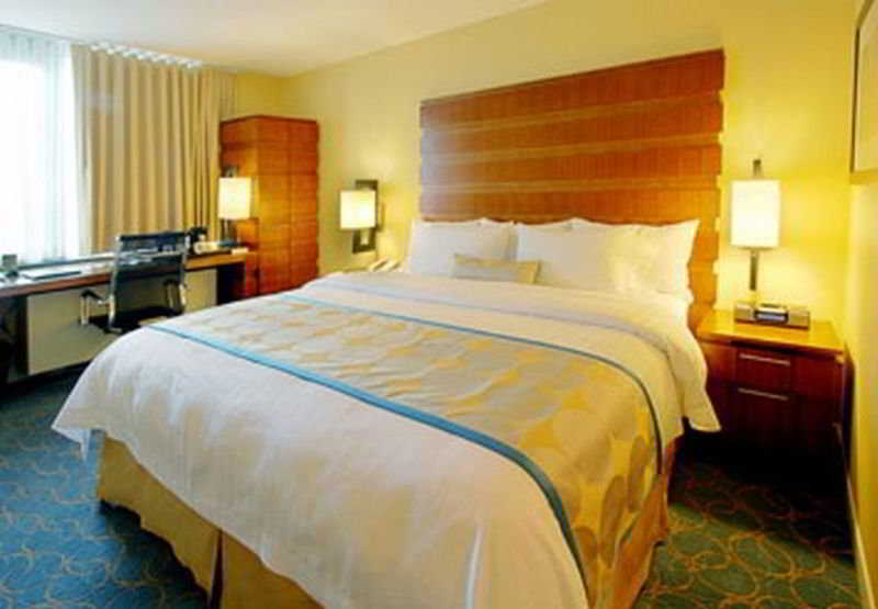 Fairfield Inn & Suites By Marriott New York Manhattan/Fifth Avenue Екстериор снимка