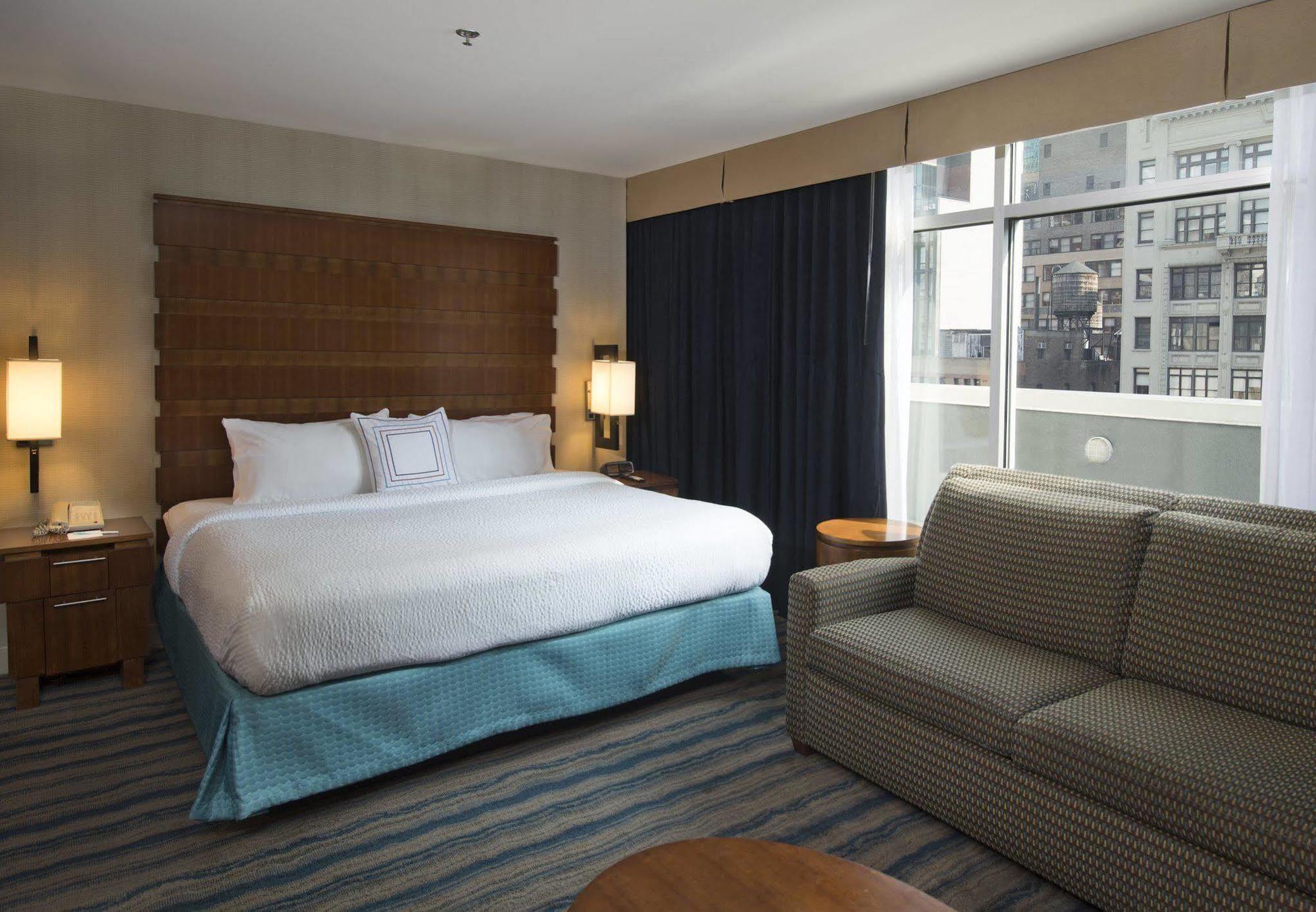 Fairfield Inn & Suites By Marriott New York Manhattan/Fifth Avenue Екстериор снимка